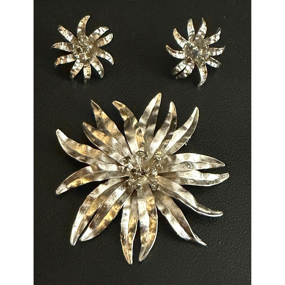 Vintage PARK LANE Brooch Earrings Set Flower Clip Ons Rhinestone Retro